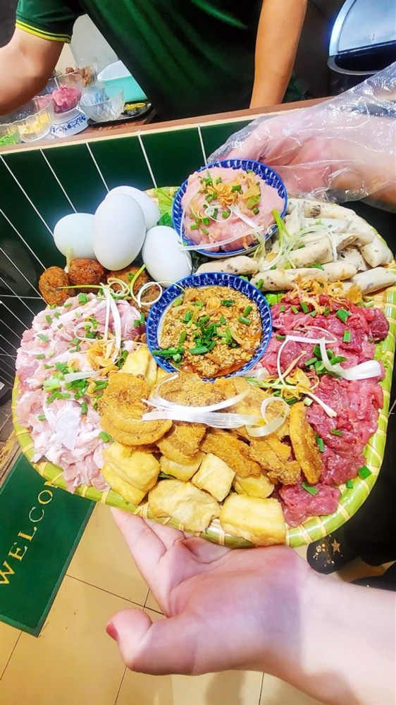 Lẩu riêu cua tóp mỡ
